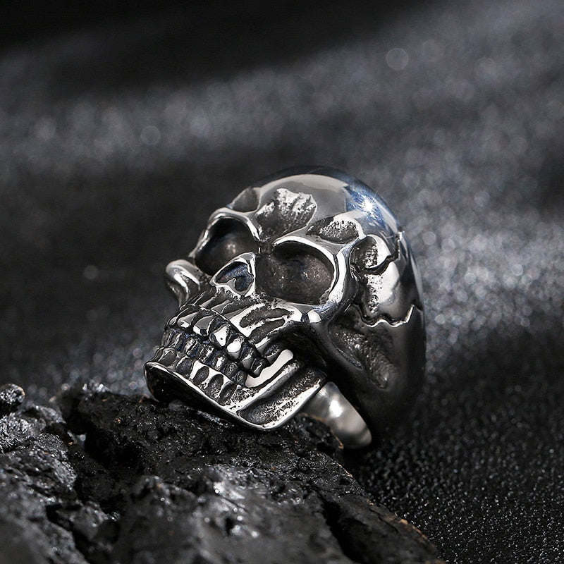 Cracked Skull Steel Signet Ring