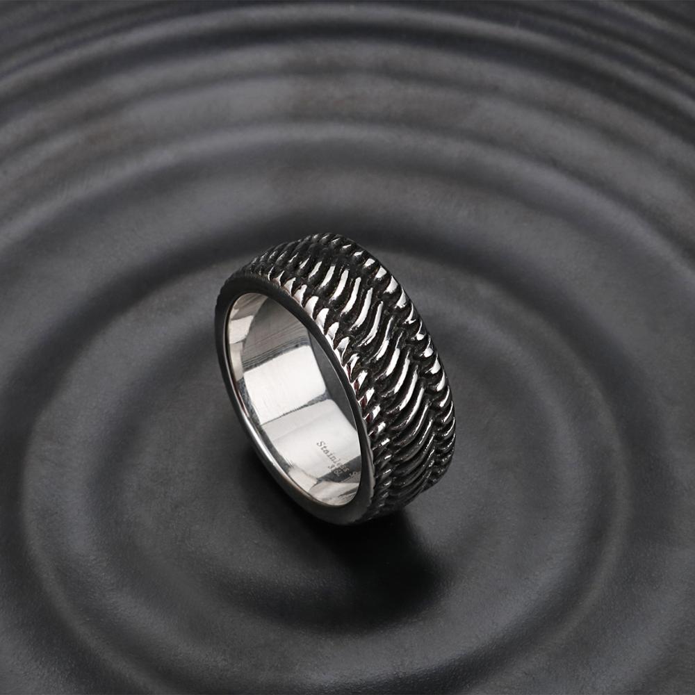 Engraved Tidewater Band Ring