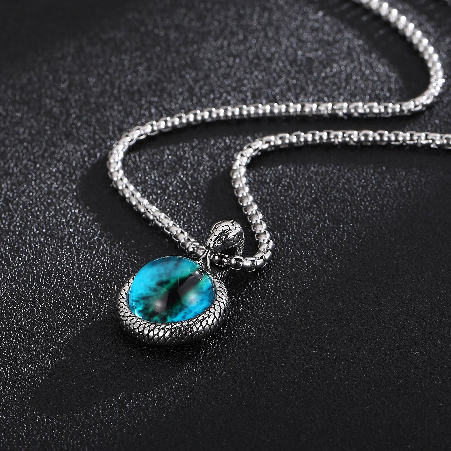 Song of Ice and Fire Targaryen Dragon Eye Pendant Necklace