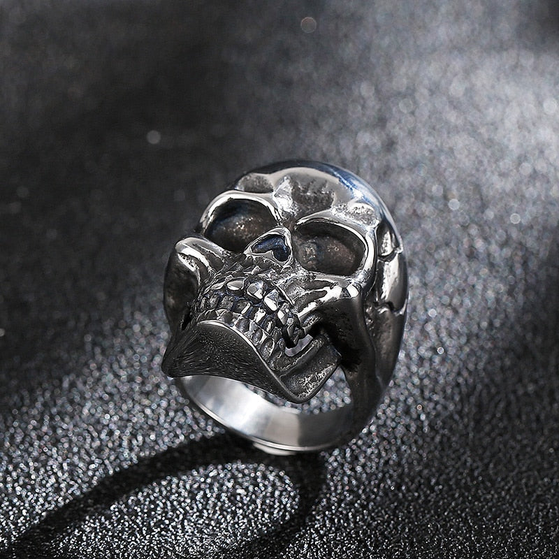 Cracked Skull Steel Signet Ring