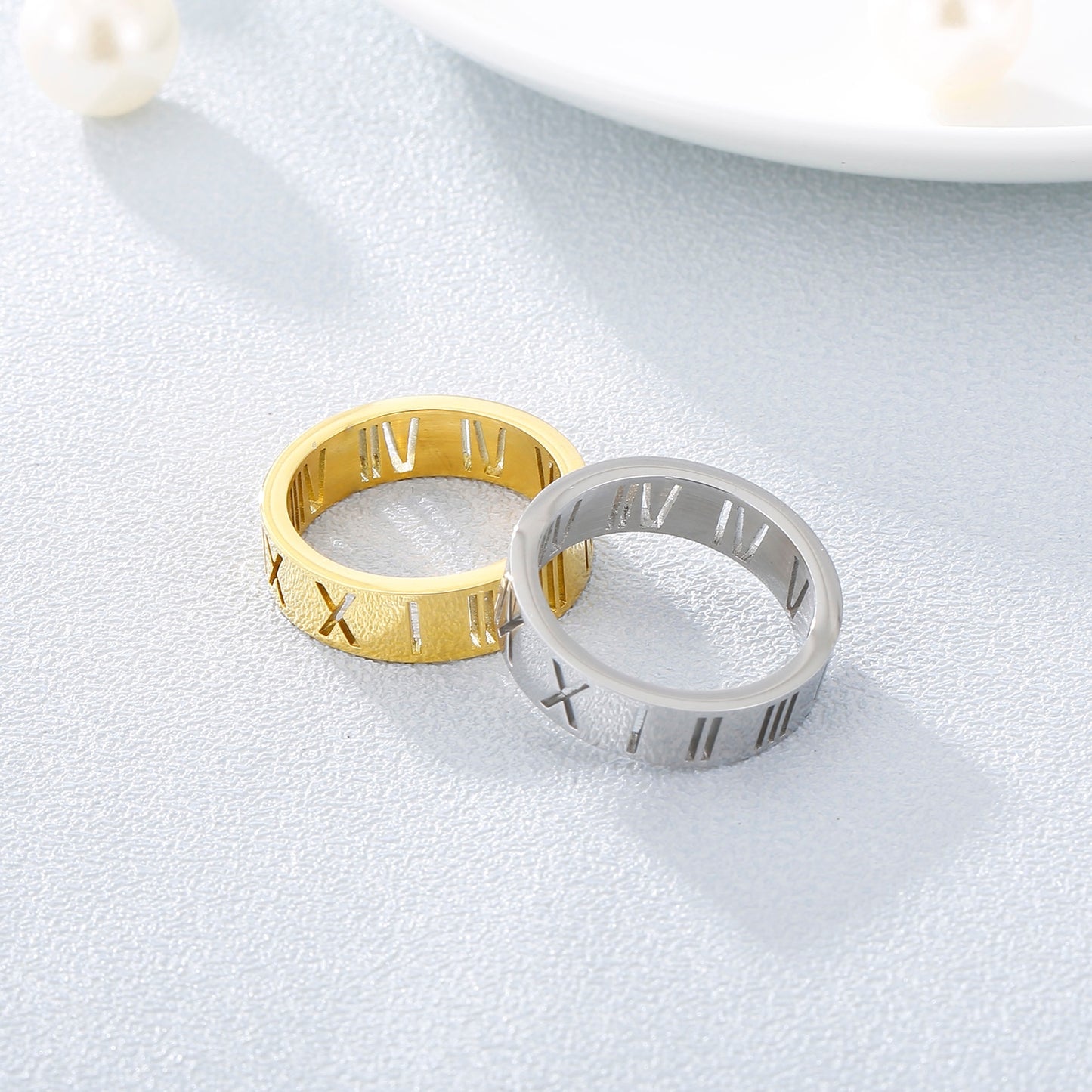 Thinset Titanium Steel Roman Numeral Ring