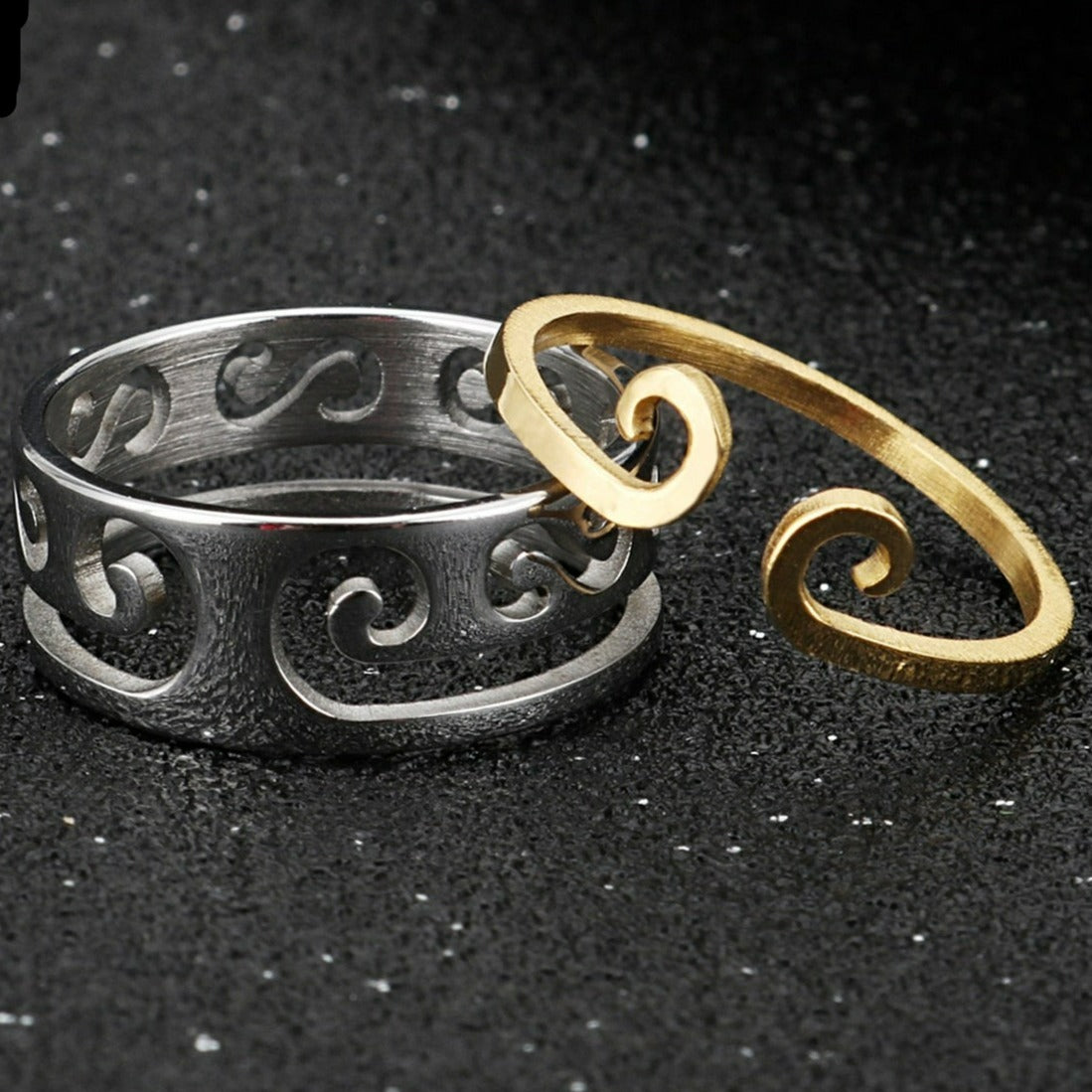 Gold Accent Signature Statement Ring Set