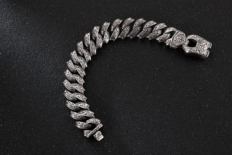 Maori Engraving Cuban Link Chain Bracelet with Tab Closure