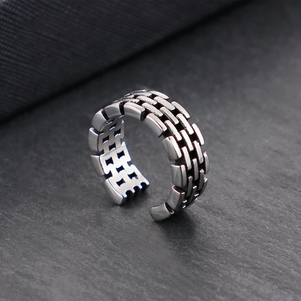 Brick Wall Statement Ring