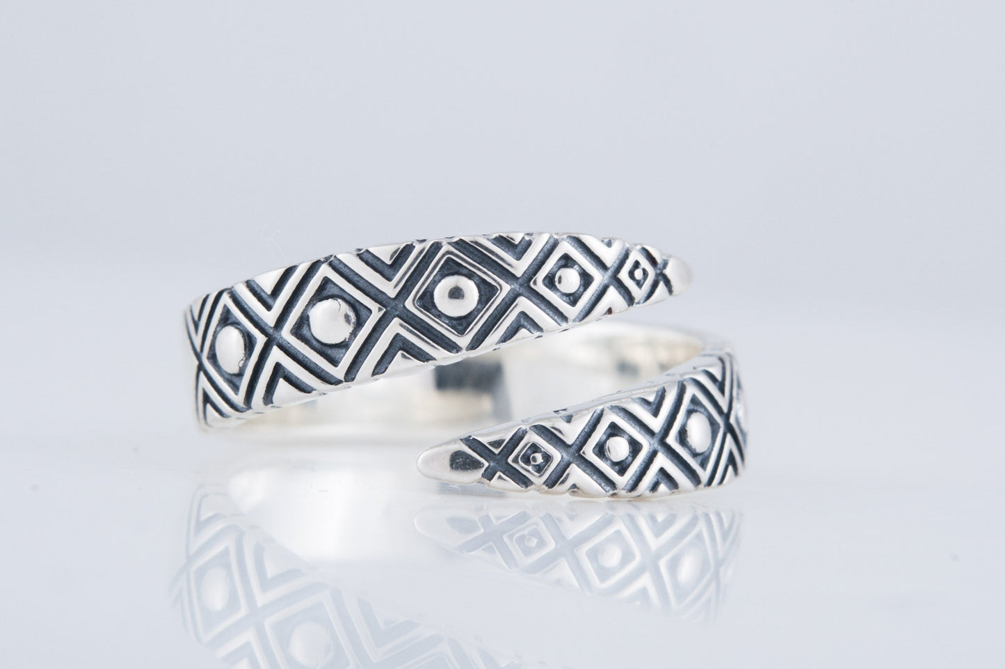 Snake Style Ring with Geometry Ornament Sterling Silver Jewelry