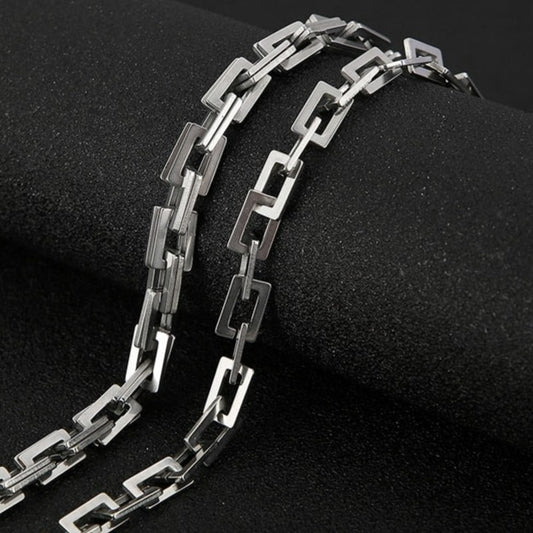 Modern Square Chain Statement Necklace