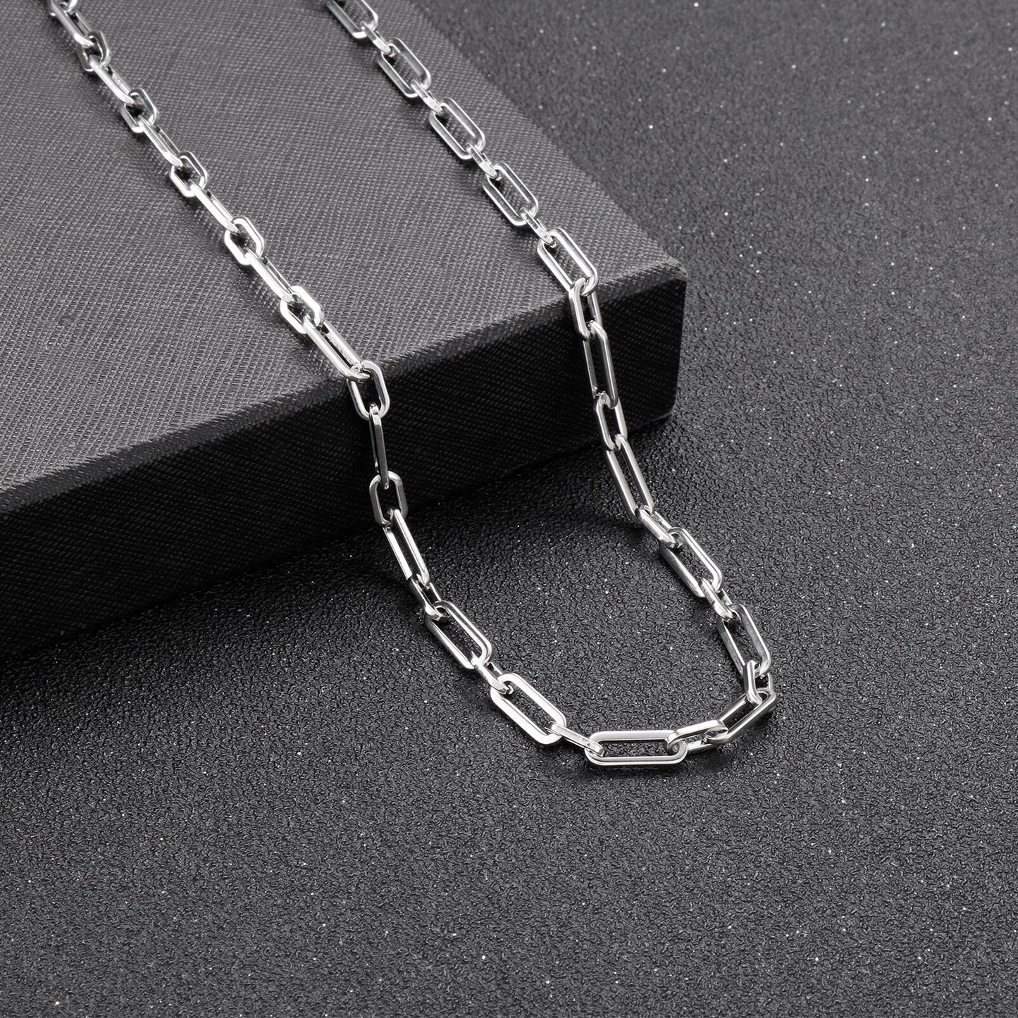 Sleek Dog Chain Layering Necklace